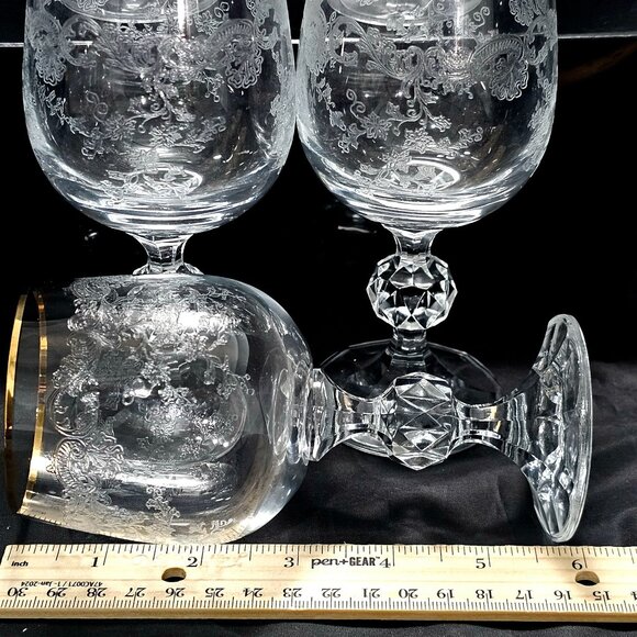 4 Crystalex Queens Lace Wine Glasses 5.75" handblown Bohemia Crystal etched glas - Picture 4 of 5